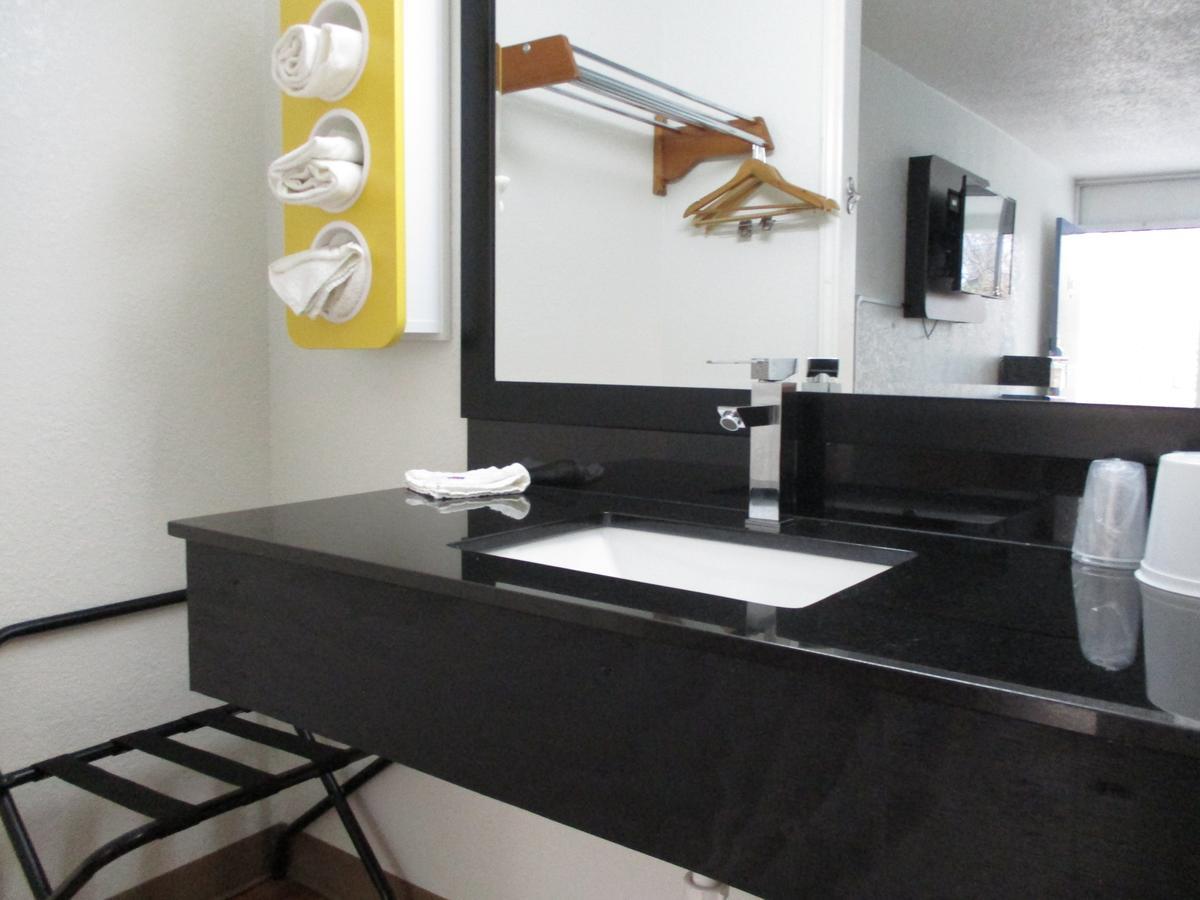 Econo Lodge แอชโบโร ภายนอก รูปภาพ