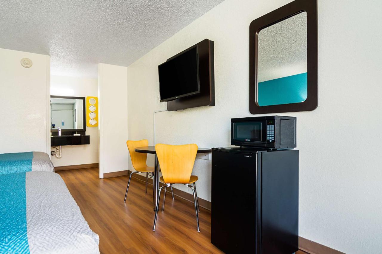 Econo Lodge แอชโบโร ภายนอก รูปภาพ